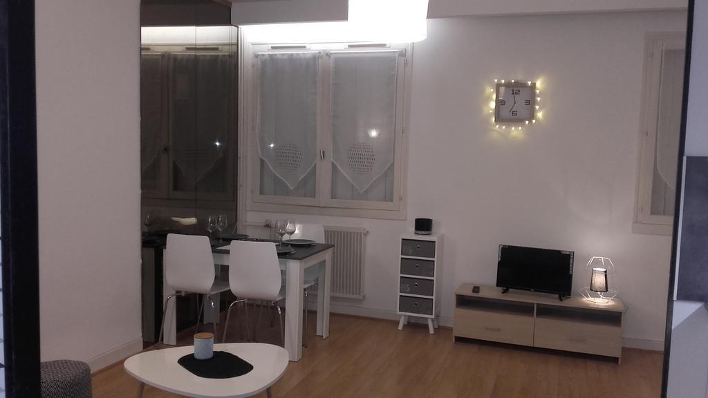 Appartement Le Gambetta Troyes Exteriér fotografie